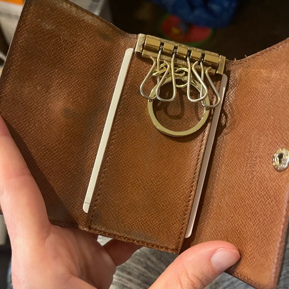 Louis Vuitton Monogram Leather Brown Key Ring Holder Case Snap - Picture 7 of 7